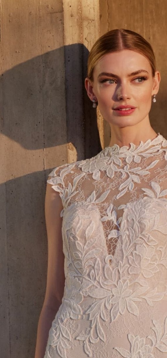 How to dress for Winter Wedding as guest