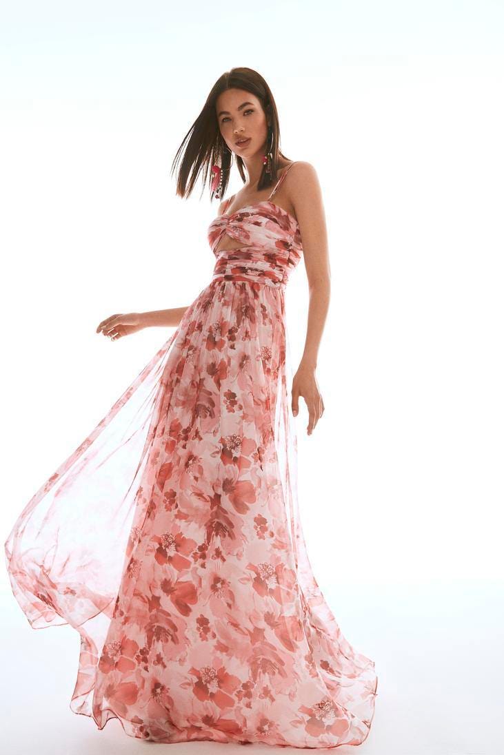 Vestido longo florido Convidada a usar um vestido de festa longo, com alças e um tecido florido